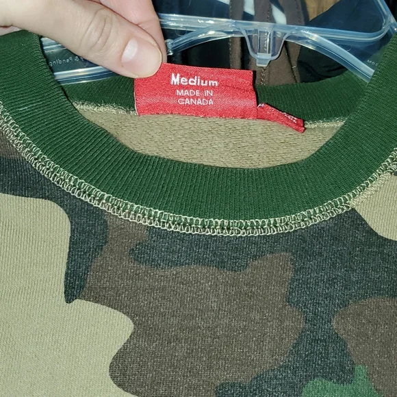 Supreme Sweatshirt